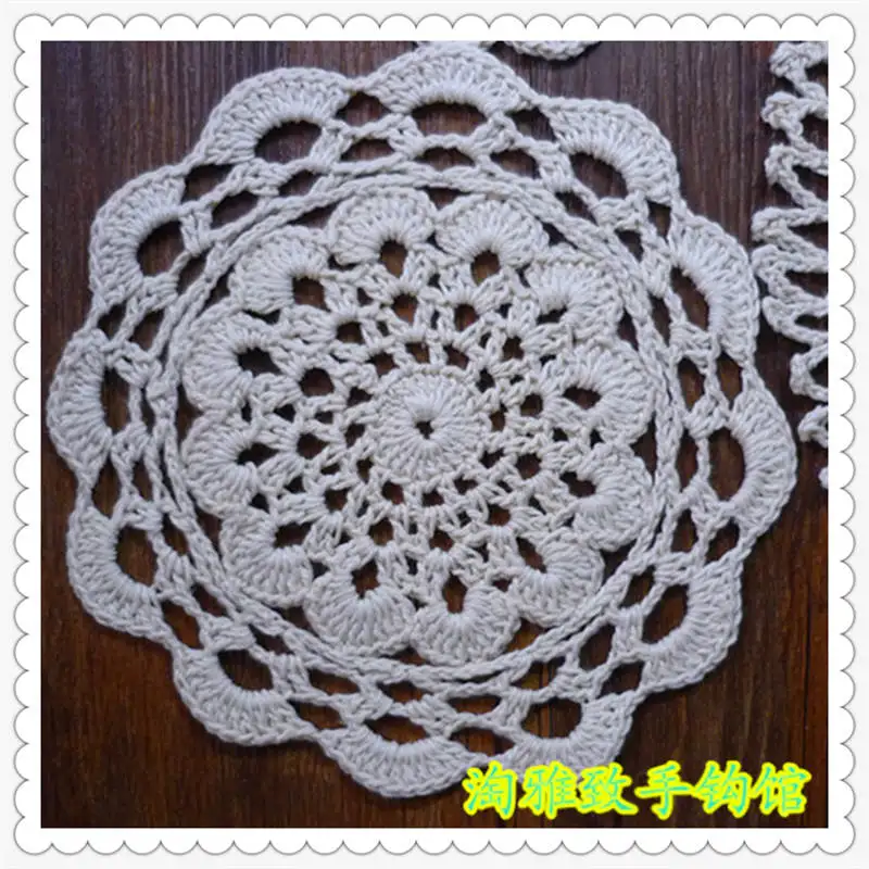 4 pcs 2016 china latest products natural cotton handmade vintage lace rug with flower design for wedding decoration