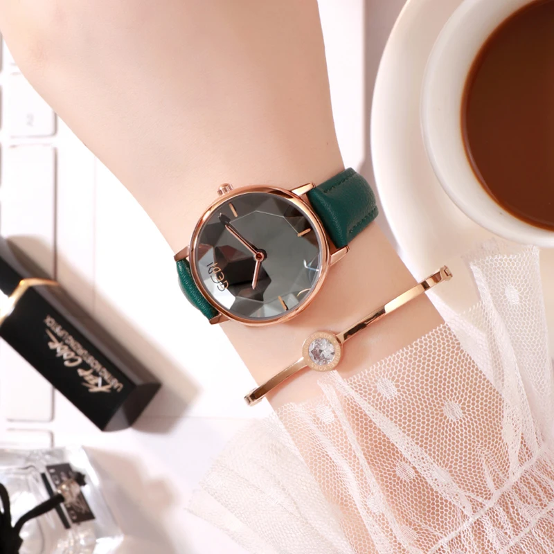 GEDI 2019-ساعة كوارتز بحزام جلدي للنساء ، كرونوغراف بسيط ، أنثوي ، عصري