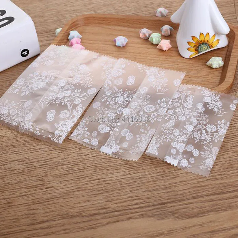 

10000pcs/lot White Floral Machine Seal Biscuit Bags Frosted Flower Tea Packing Bag Open Top Cookies Bags