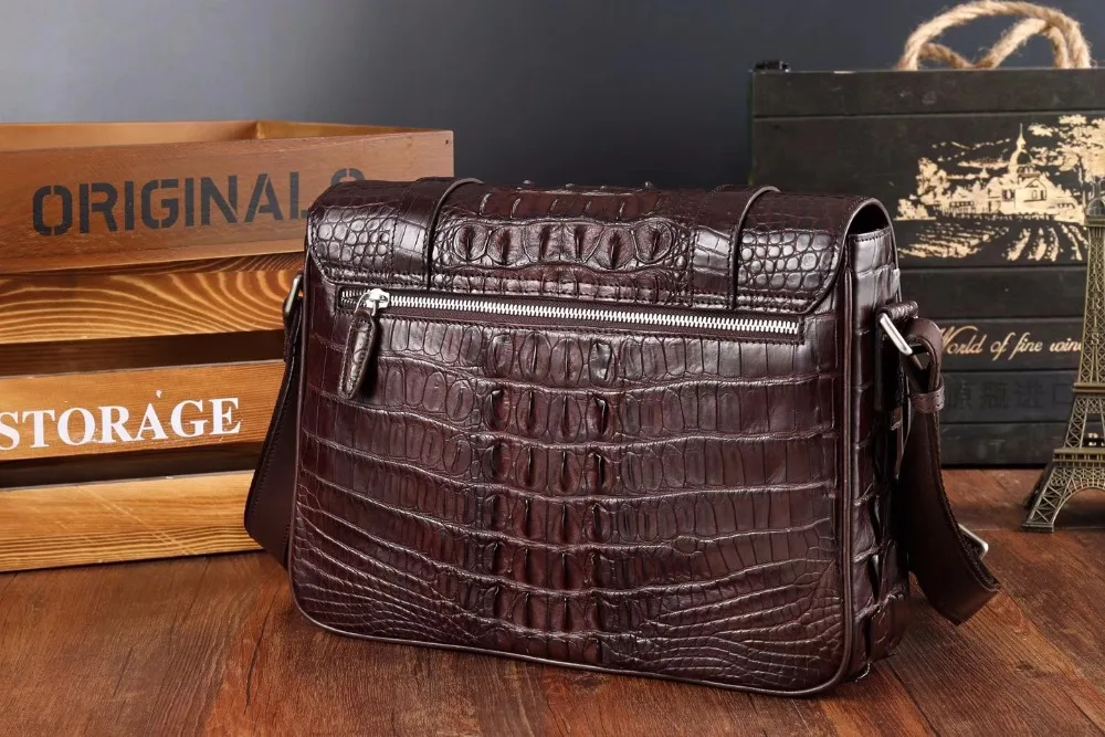 2018  Men\'s Genuine/Real 100% Crocodile Skin messenger cross body Bag, Crocodile skin leisure Business Men shoulder Bag brown