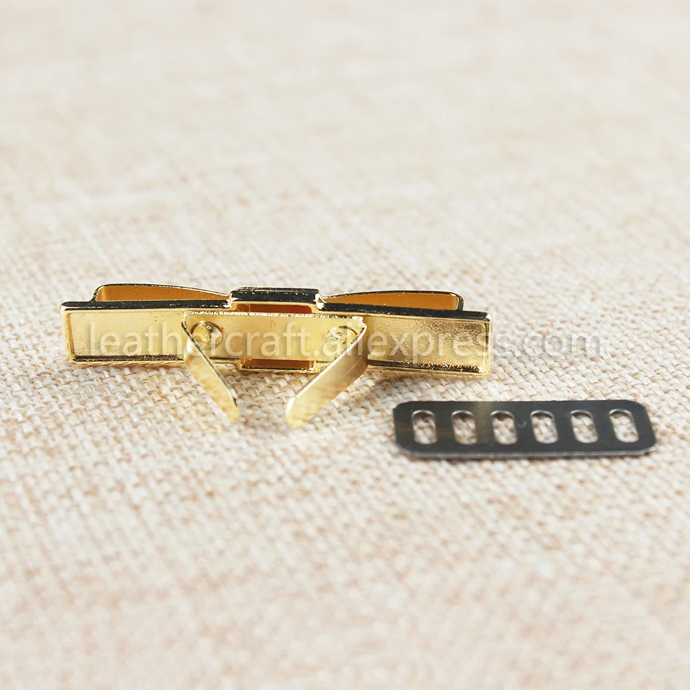 1 Stück Metall-Schleifenverschluss, süße Schleifen-Schnalle, Conchos-Schnallen, Taschen-, Hut-Dekor, Hardware, DIY-Lederhandwerkszubehör, Goldfarben, 47 mm (1-7/8") – Detail 4