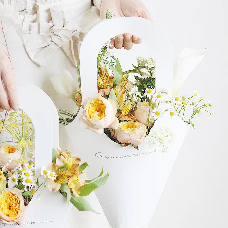 10pcs Creative Handle Kraft Paper Flower Bags Flowers Wrapping Gift Flower Packaging Home Decoration 9x31cm