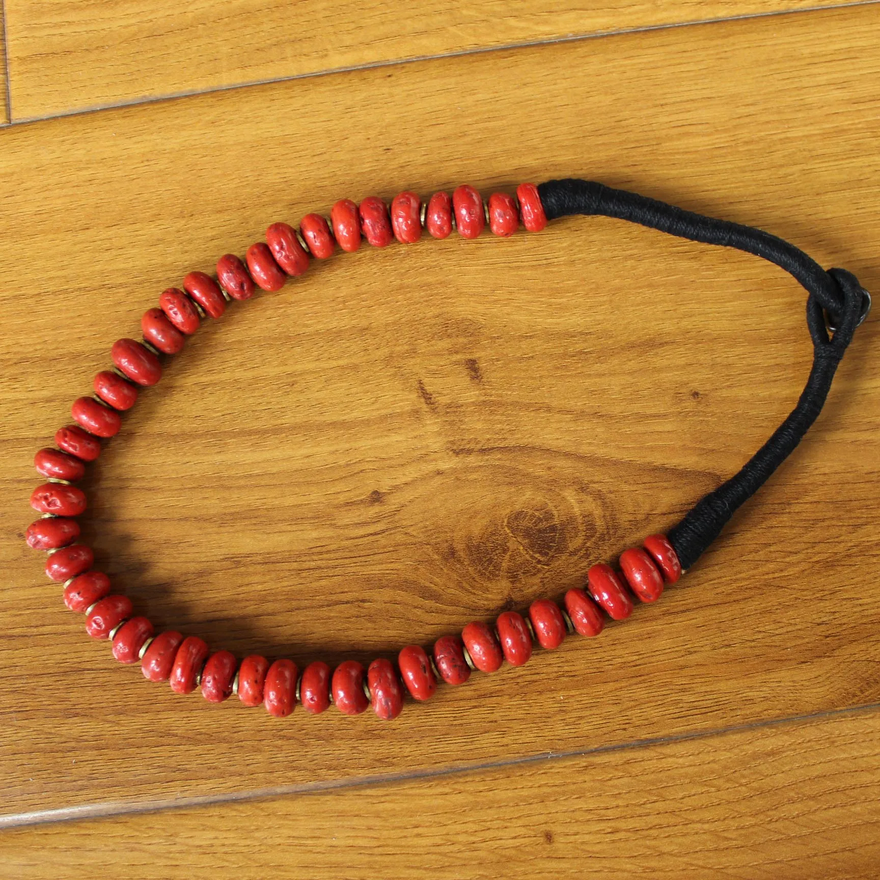 NK215 Vintage Tibetan 13mm Red Glass Beads Brass Metal Spacer Women Necklace