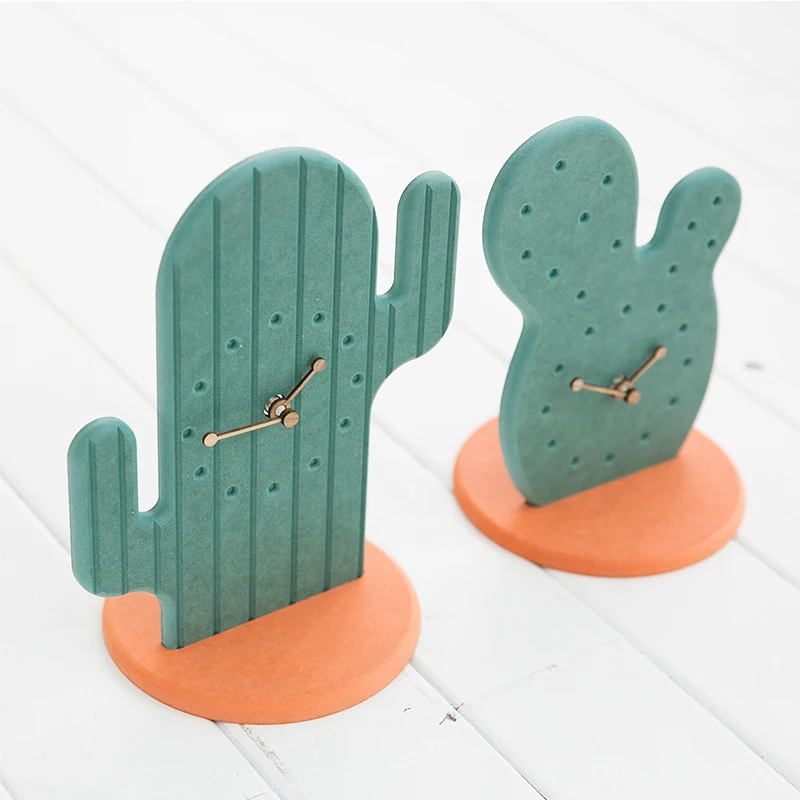 Creative Desert Cactus Shaped Living Room Desktop table clock Fashion home decor plant clock