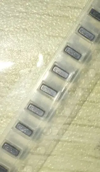 20 pz/lotto CSTCE8M00G55A - RO 3.2*1.3 5032 8 m 8 MHZ 8.000 MHZ 100% NUOVO trasporto libero Originale