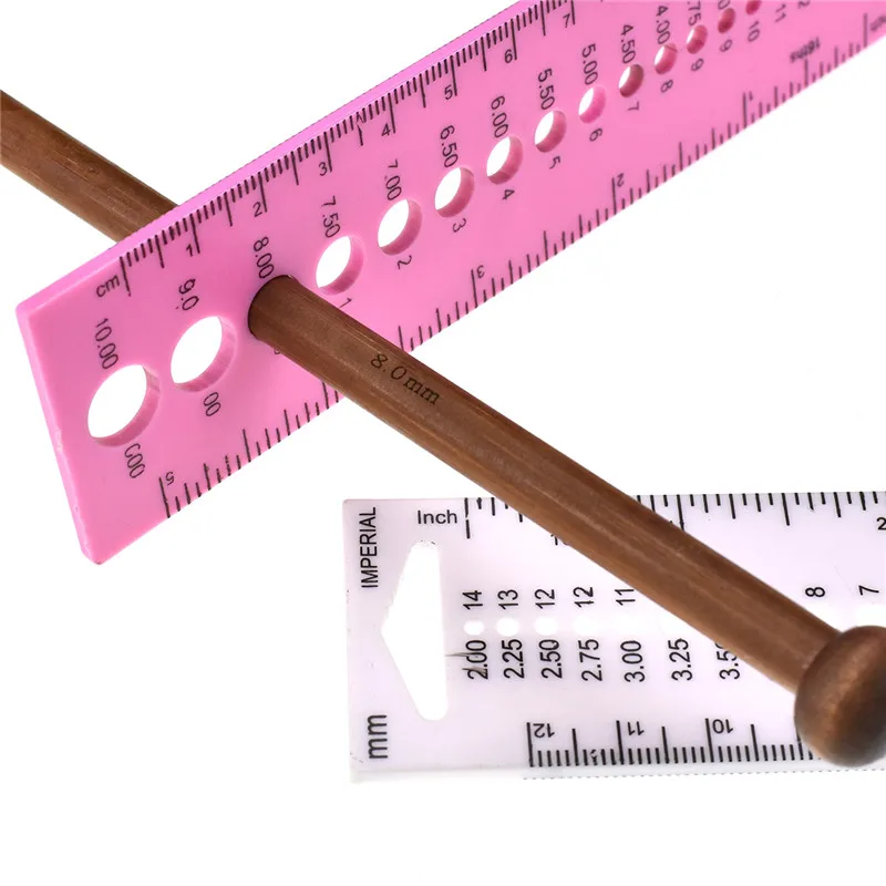 1 Piece Plastic Knitting Needle Size Gauge Inch cm Ruler Tool (US UK Canada Sizes) 2-10mm Costura Sewing Accessories Tools