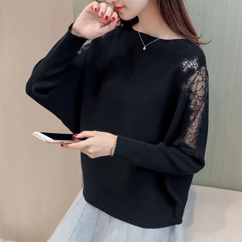 Women Loose Batwing Knitted Pullover Tops Lace Decoration 2019 Autumn Striped Sweaters With Holes Pullovers Fashion Jumper