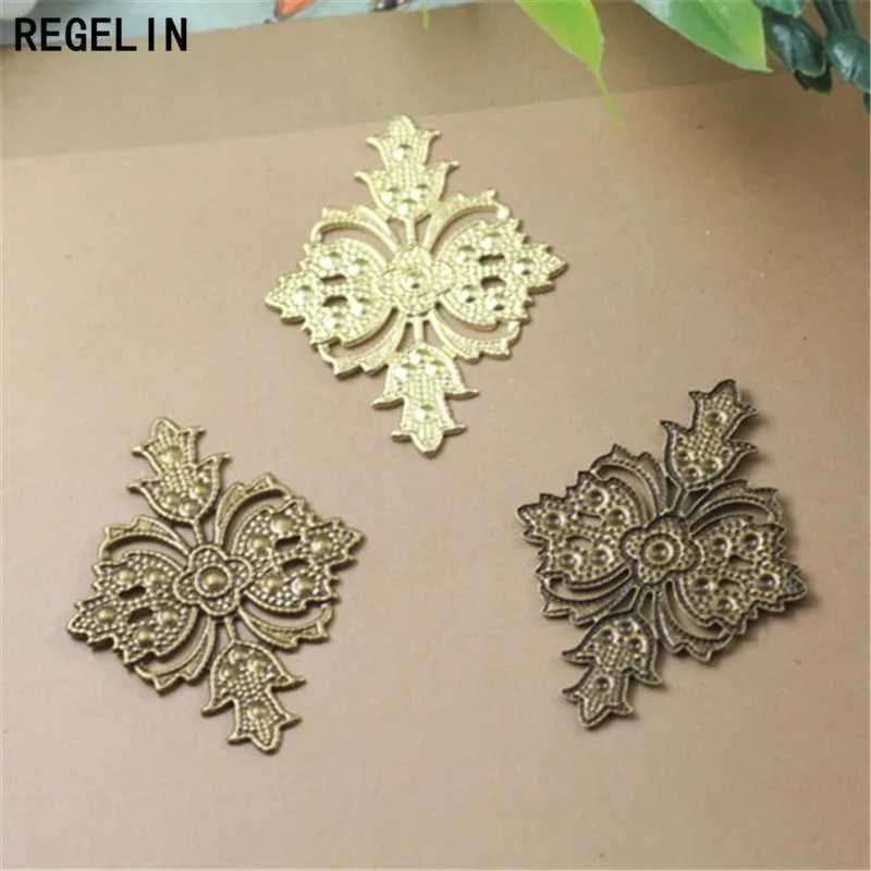 REGELIN Vintage Hollow Flower Motif Charms Silver Plated Flower Jewelry Findings 50pcs 23x30mm for DIY Retro Headwear Material