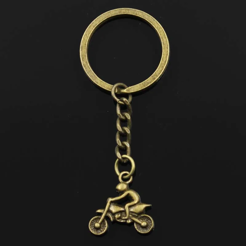 Fashion Motorcycle Motorcross Moto 21x21mm Pendant 30mm Key Chain Bronze Silver Color Men Car Gift Keychain Dropshipping