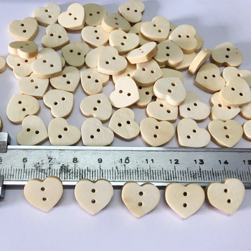 100PCs Wood Sewing Buttons Scrapbooking Heart Natural 2 Holes DIY Buttons for Colthing Decor Sewing Clothing Cartoon DIY Button