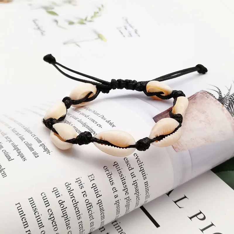 Summer Beach Natural Shell Necklace Bracelet Adjustable Boho Hawaii Cowrie Shell Bracelet for Women Girls Jewelry Gifts