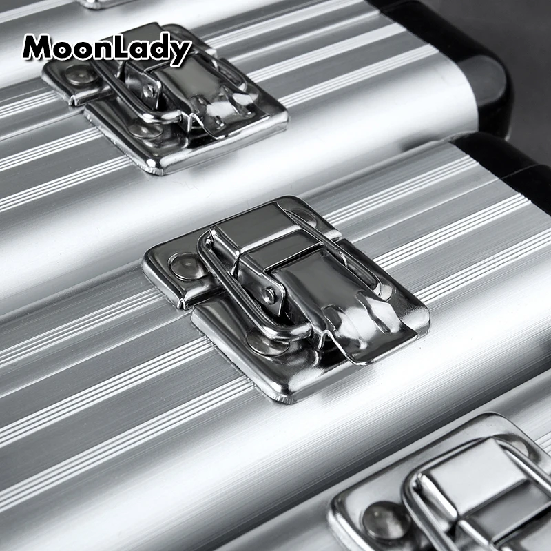 New Arrival Aluminum Alloy Protective Silver Box for Each Tone Two-Section Clarinet Flute Dizi Xiao Accessories