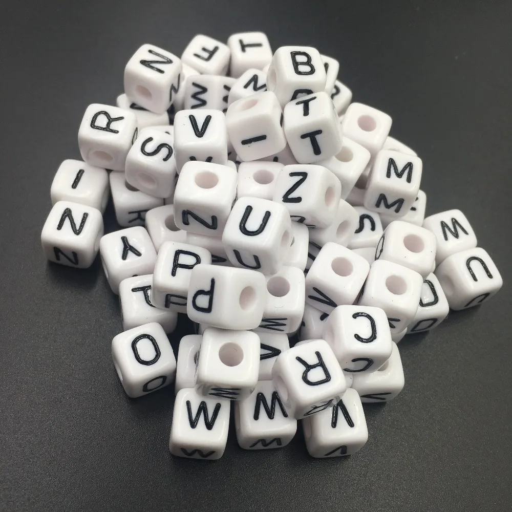 High Quality 550PCS/lot Mixed A-Z 10*10MM White with Black Printing Plastic Acrylic Square Cube Alphabet Letter Beads