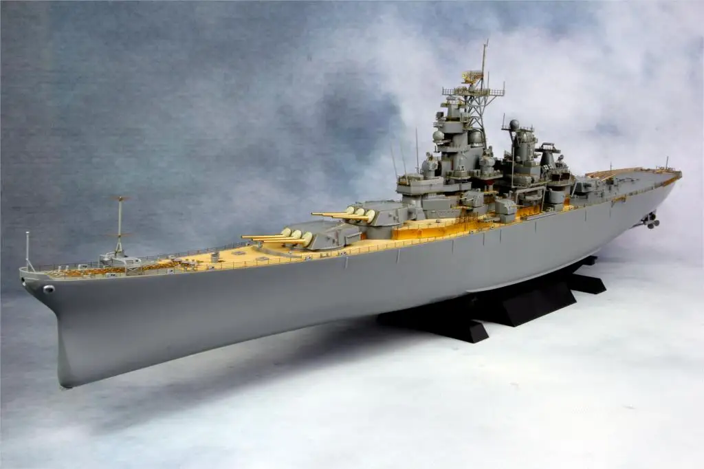 The new ARTWOX 78029 Missouri warships including 5 Tamiya PE wooden deck 3M AD10001 cover paper