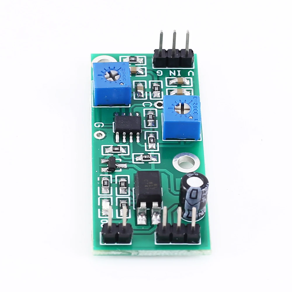 LM2903 Hysteresis Spanningscomparator Signaal Stabilizer Optocoupler Geïsoleerde Uitgang Hysteresis Spanning Comparator Controle Module