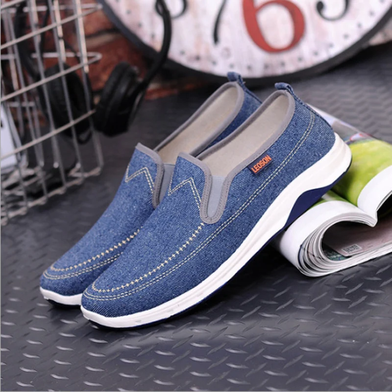 Summer Men Canvas Shoes Breathable Casual Shoes Loafers Deodorant men's shoes Ultralight Lazy Shoes Flats fashion 16-3