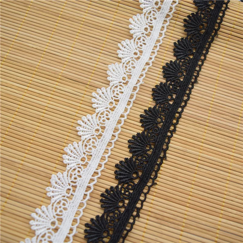 Hot sale 70yards  White and black Venise Lace trim wedding DIY crafted sewing polyester lacetrim    3cm