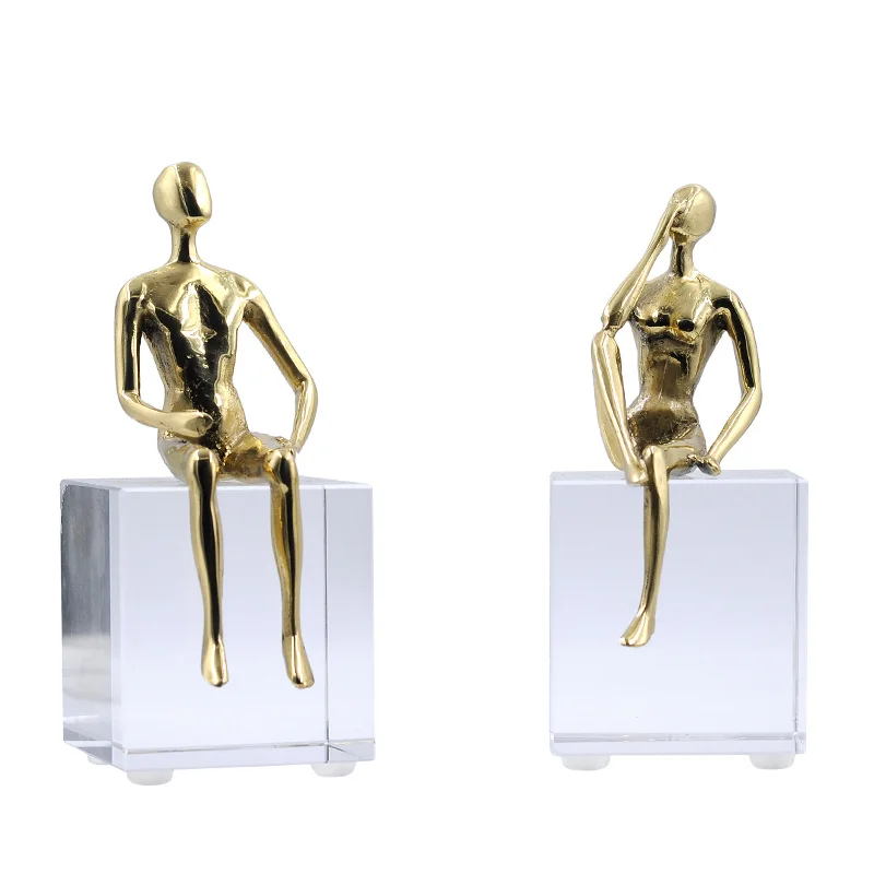 

Unique abstract art small golden people home decoration sculpture Exquisite office craft ornaments