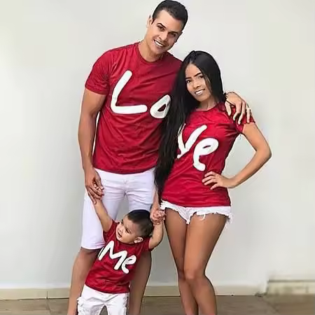 1szt Love Me Family Shirts Valentine's Day Matching Clothes Daddy Mommy and Me Family Matching T-Shirt Love Me Tee Tops Outfits