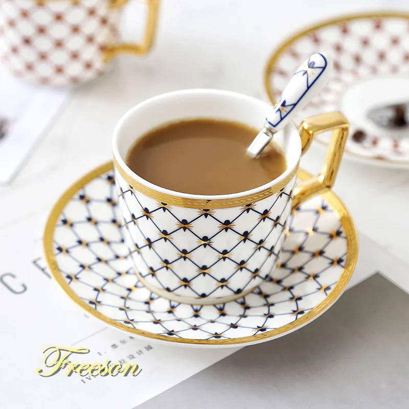 Bone China Coffee Cup Saucer Spoon Set 200ml Nordic Tea Cup Golden Porcelain Tea Set Advanced Ceramic Teacup Cafe Espresso Cup