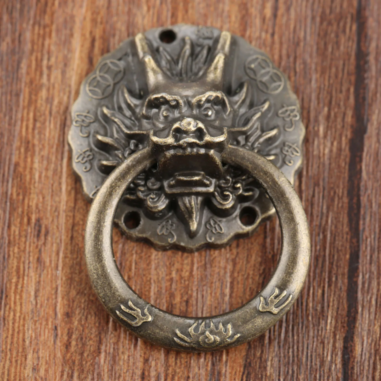 

2Pcs Vintage Dragon Head Furniture Door Pull Handle Cabinet Dresser Drawer Knobs Ring Handle Furniture Hareware 32*47mm