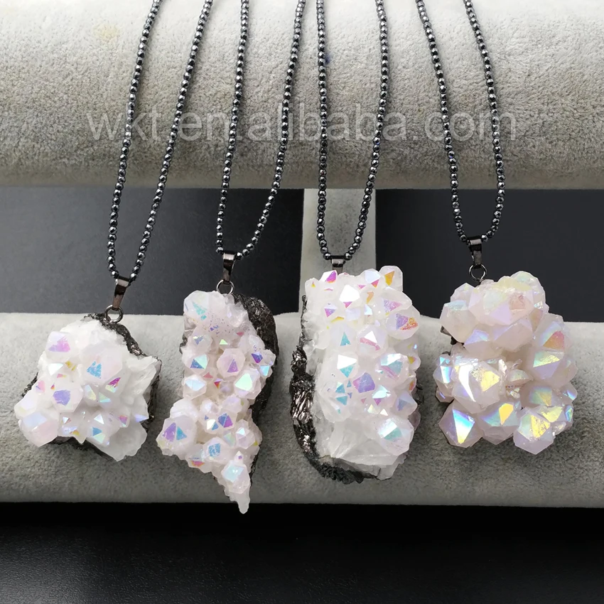 WT-N913 Wholesale Natural Crystal Cluster Pendant With Hematite Necklace Unique Design Crystal Quartz Stone Necklace Jewelry