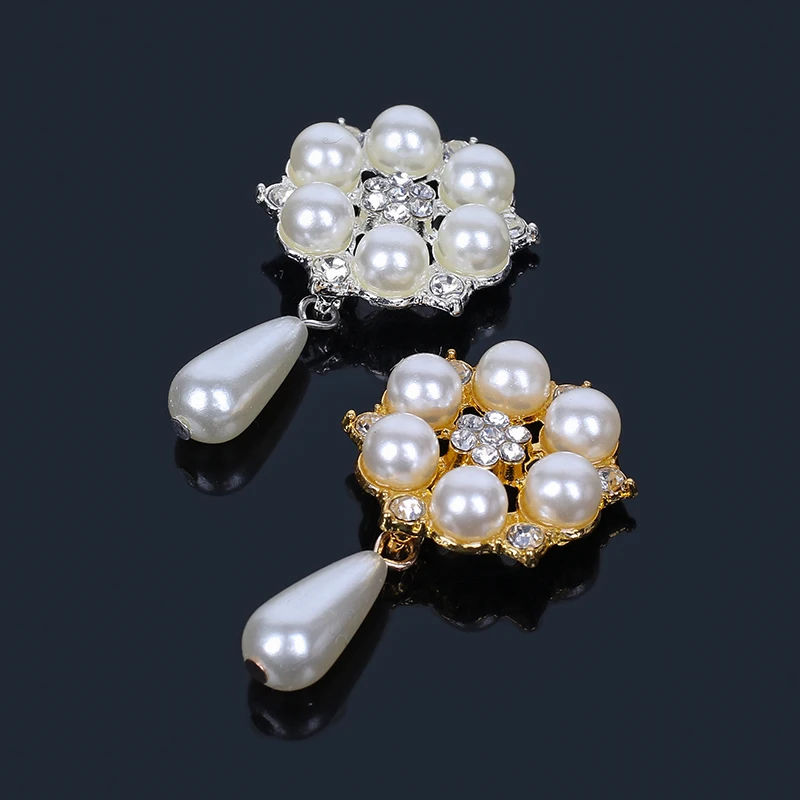 2019New Hot 50Pcs Pearl Hollow Plum Flower Rhinestones Pendant Button for Wedding Glass Decoration Clothing  DIY Crafts LP141