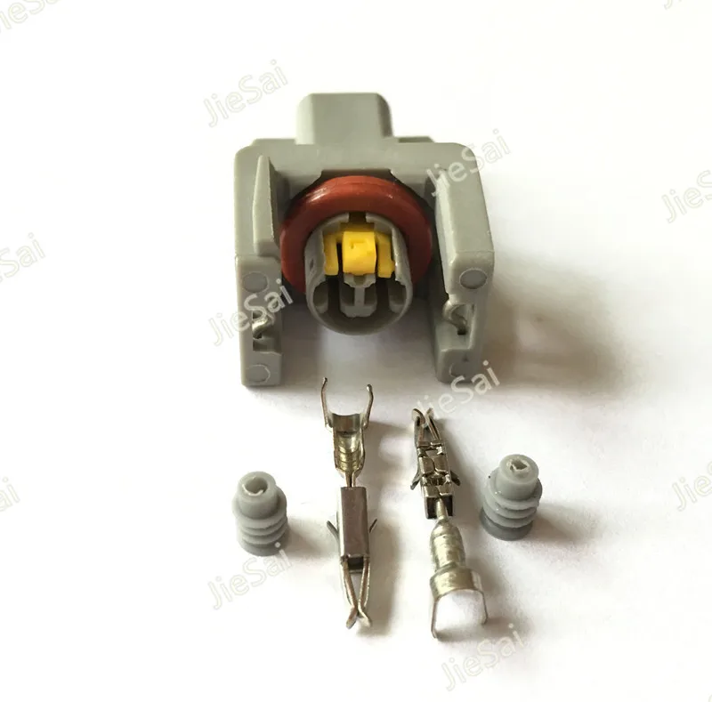 2 Pin Automotive Fuel Injector Connector Spray Nozzle / Oil Atomizer Plug Car Electrical Plug Female Connector