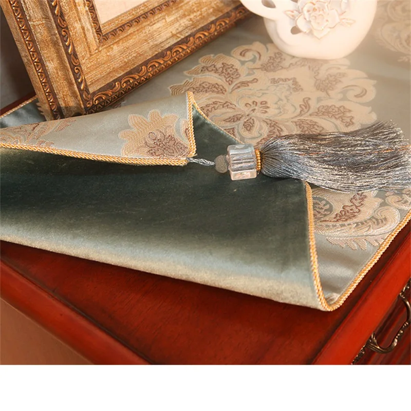 High-grade jacquard table runner european-style luxury caminos de mesa Light blue tablecloth caminos de mesa modernos monstera