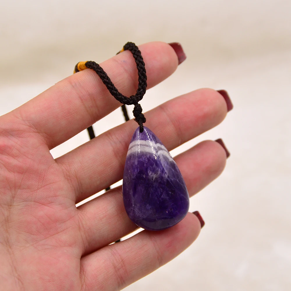 Natural Amethysts Ornament Health Lucky Irregular Shape Stone Crystal Ornament Decoration Original Stone Specimens Pendulum