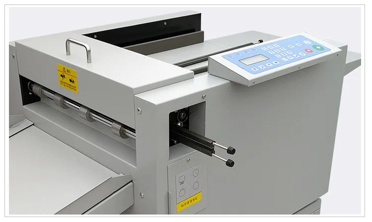 Automatic Digital Paper Creasing Machine and Perforating Machine Book Spine Crease