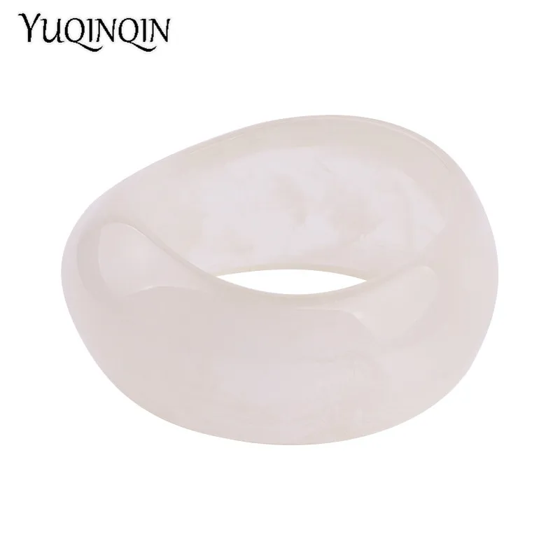 Classic Acrylic Cuff Fashion Bracelets Bangles for Women Wide Geometric Resin Bracelets Female Simple Charm Party New Jewelry