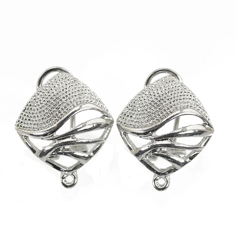 Venta al por mayor 50 pares DIY pendientes Base trasera moda en forma de corazón pendientes de plata cierre joyería africana accesorio componenteABH574