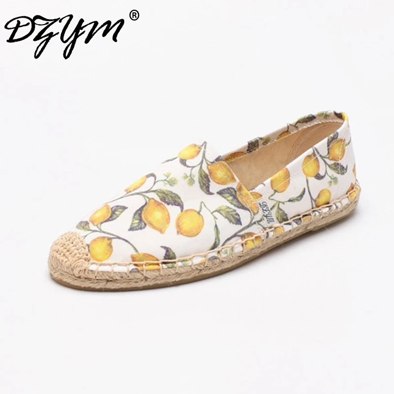 

DZYM Spring Summer Stylish Canvas Espadrilles High Quality Women Flats Wink Tiger Flowers Embroider Chic Zapatos Mujer