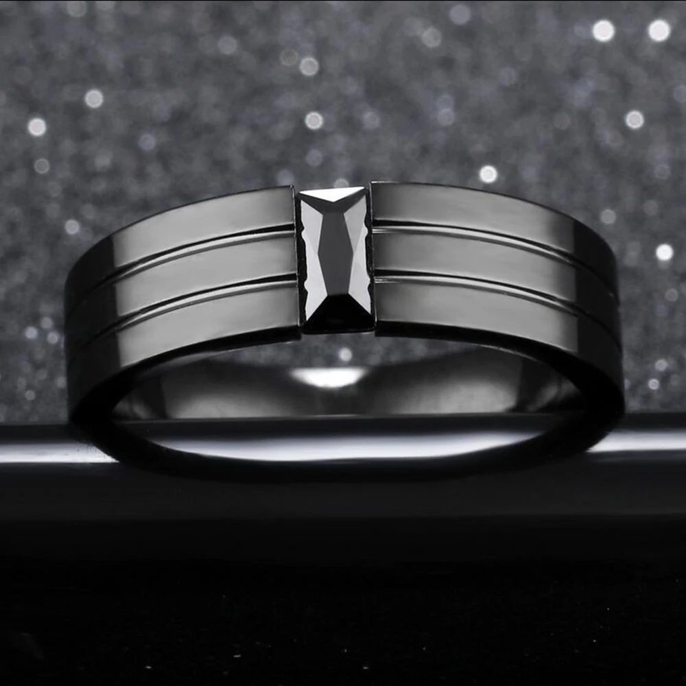Personality CZ Crystals Titanium Steel Men\'s Rings Gun Plated Black Zircon Single Ring For Men Gifts Vintage jewelry