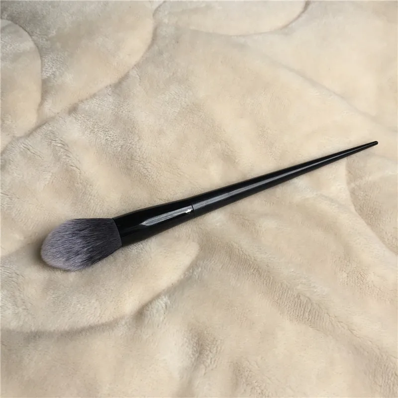 Powder Highlighter Brush #4 -  BLACK Tapered Fluffy Powder Bronzer Blush Highlighting Makeup Brush Beauty Cosmetics Blender Tool