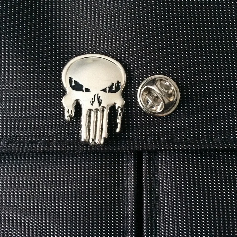 10 pcs 3D Superhero Skull Lapel Pins Brooch Pins Badge Lodge with Punk  skull skeleton