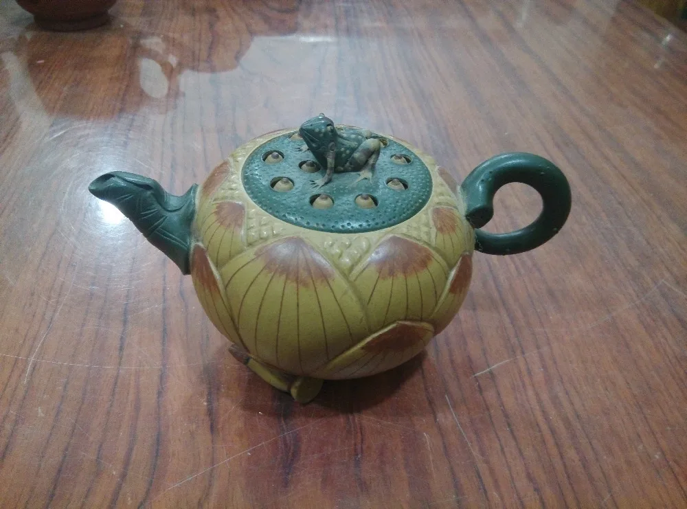 

Old Chinese Handcraft Enameled YiXing Zi Sha Clay (blue stoneware) Teapot ,Frog & Lotus,no 60,with mark,Free shipping