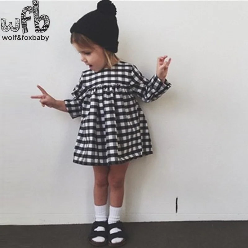 Retail 1-6 years dres Baby Girl Cotton Classical grid Pastoral Houndstooth Style Costume Individuality Elegant new