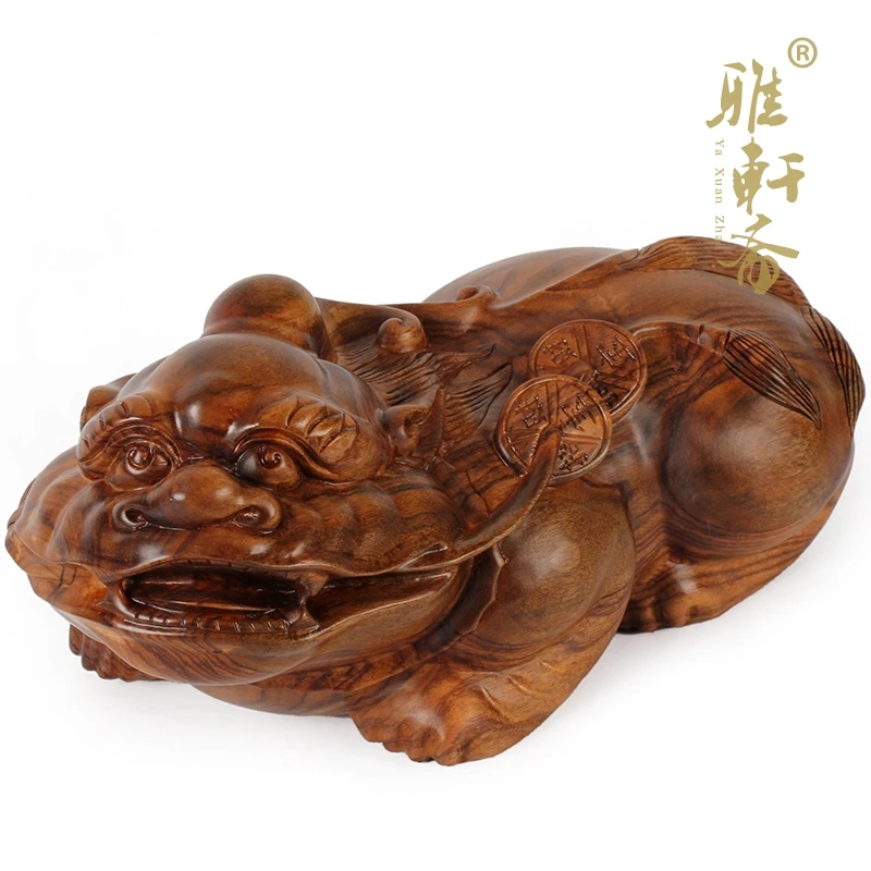 Dongyang wood carving crafts mahogany Zhaocai of solid wood decoration Feng Shui brave animal recruit peace zone