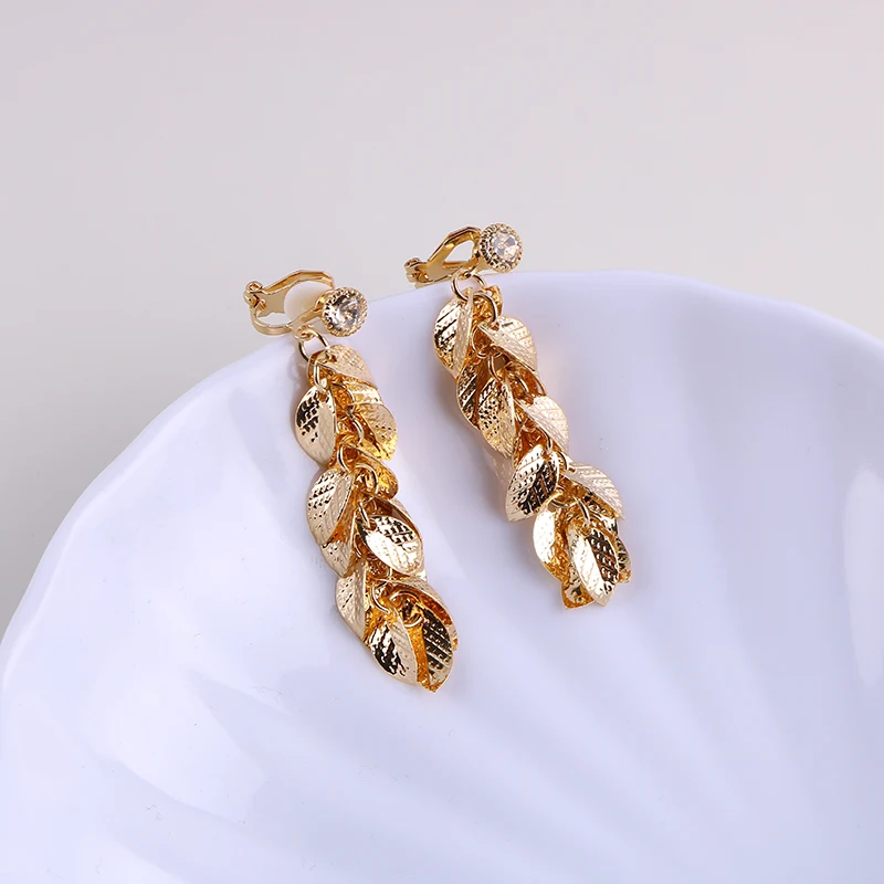 NEW Style Vintage Leaves Sequins Long String Clip Earrings No Pierced for Women Elegant  Ear Clip Best Selling 2018 Products