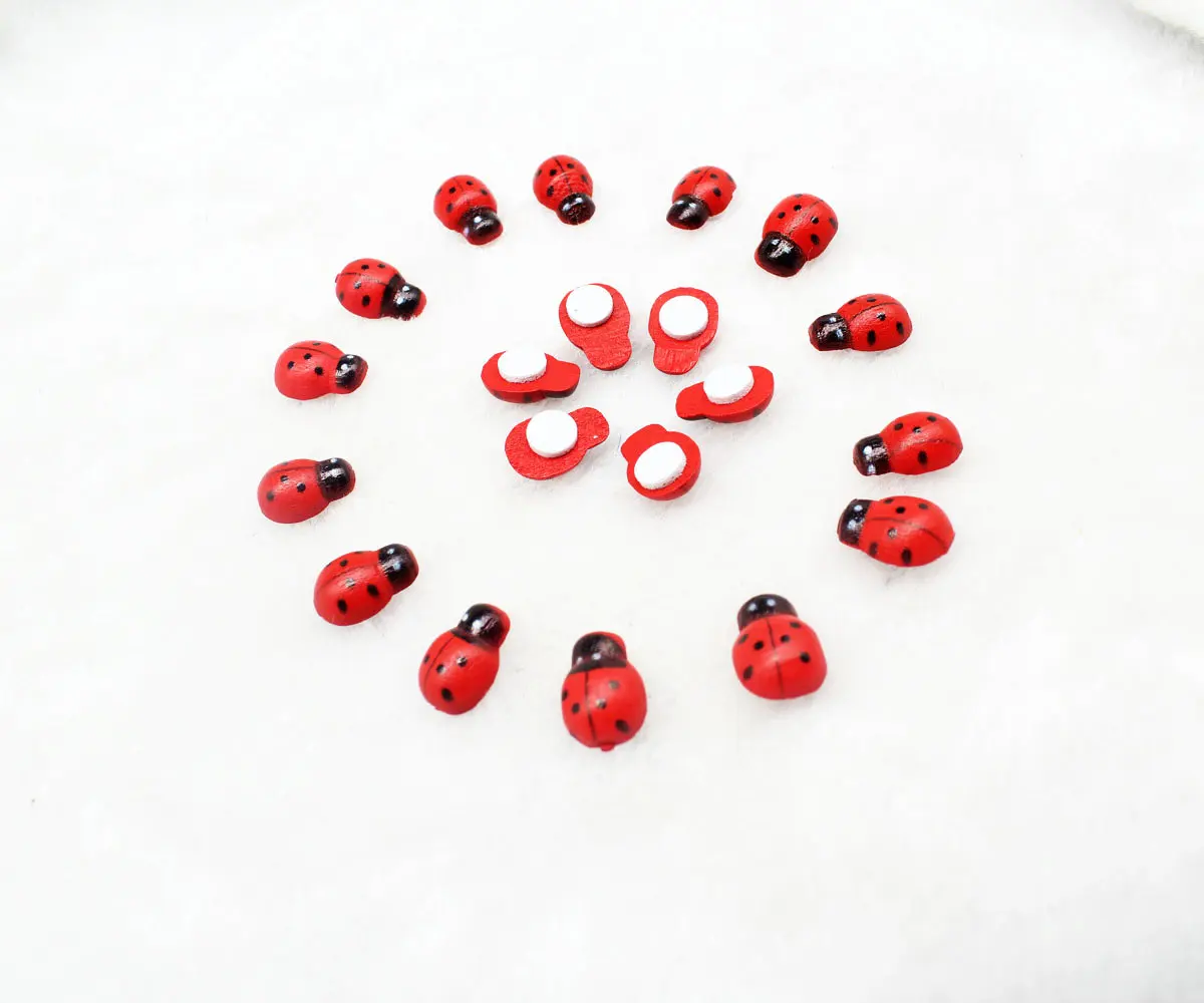 500pcs Hand painted Wood Ladybug Craft Ornament 15mm Wood Ladybug Adhesive Beads, Cabachons, Embellishment