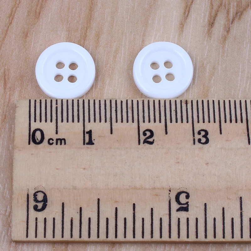 100pcs/lot 11mm White Round Buttons Plastic 4-Holes Flatback button Sewing Tools for Dree Shirts DIY Handmade Garment Accessory