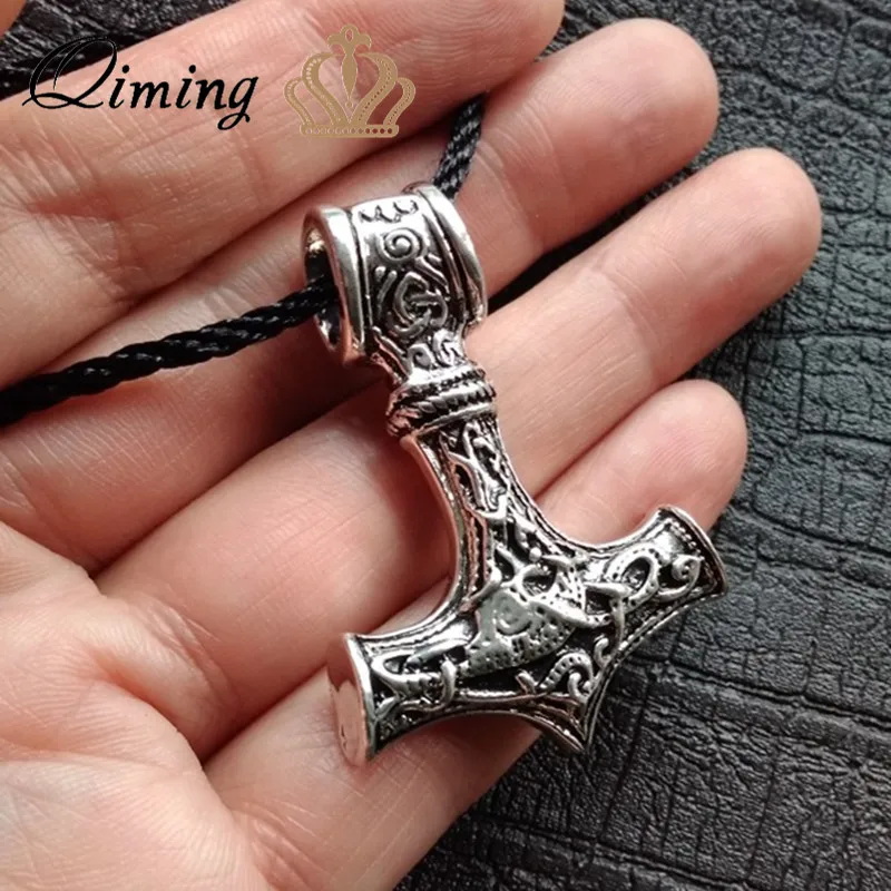 QIMING Nordic Style Men\'s Necklace Women fashion Thor Hammer Pendant Mjolnir Norse Slavic Axe Retro Gothic Gifts For Men Jewelry