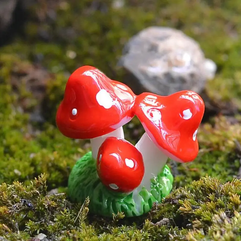 1 Pcs 4 Colors Cute Mini Resin Mushrooms Fairy Garden Ornament Miniature Bonsai Plants Pots Fairy DIY Doll House Decoration