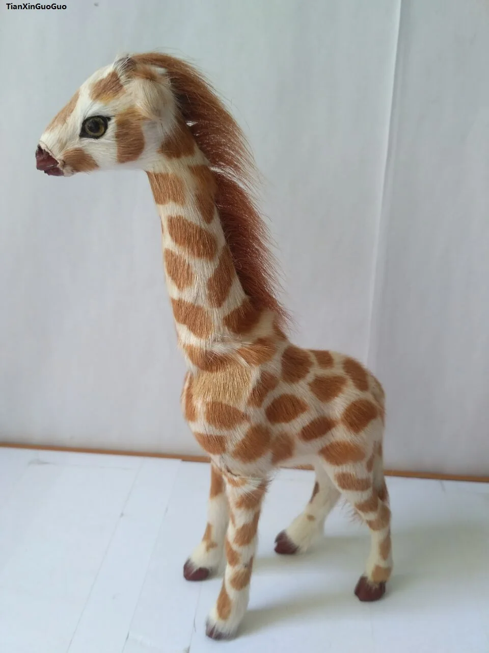 

about 12x5x20cm simulation giraffe hard model prop polyethylene&furs giraffe handicraft toy decoration gift s1593