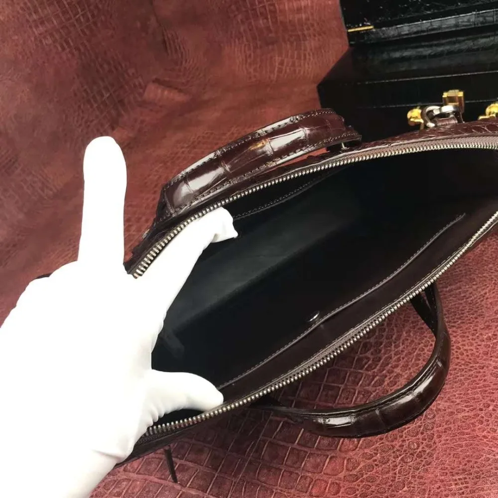 2018 Newly Men\'s Genuine/Real 100% Crocodile Skin men bag with head skin small size leisure fashion young men shoulder bag