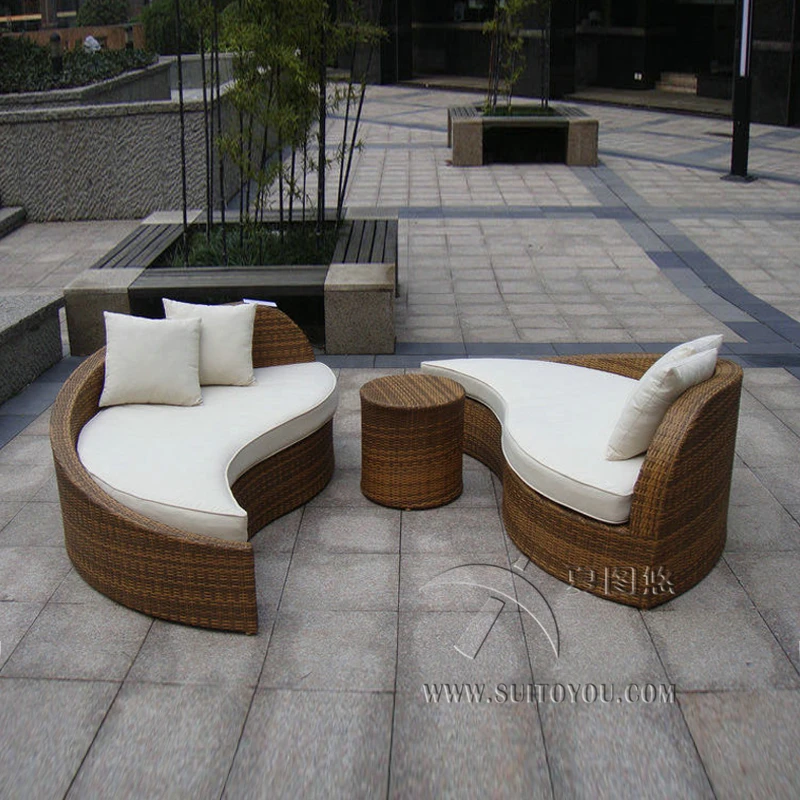 3pcs rattan sofa set Poly Rattan Waterproof Lounge Bed , Rattan Conservatory Furniture with cushion and table customized color