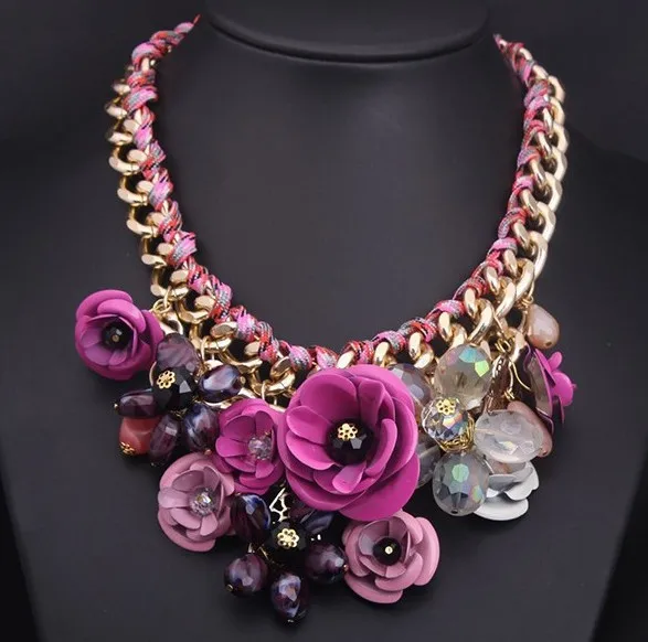 

Color flower New Fashion Statement Necklace Crystal Necklaces Vintage Choker Necklace clavicle exaggerated female accessories