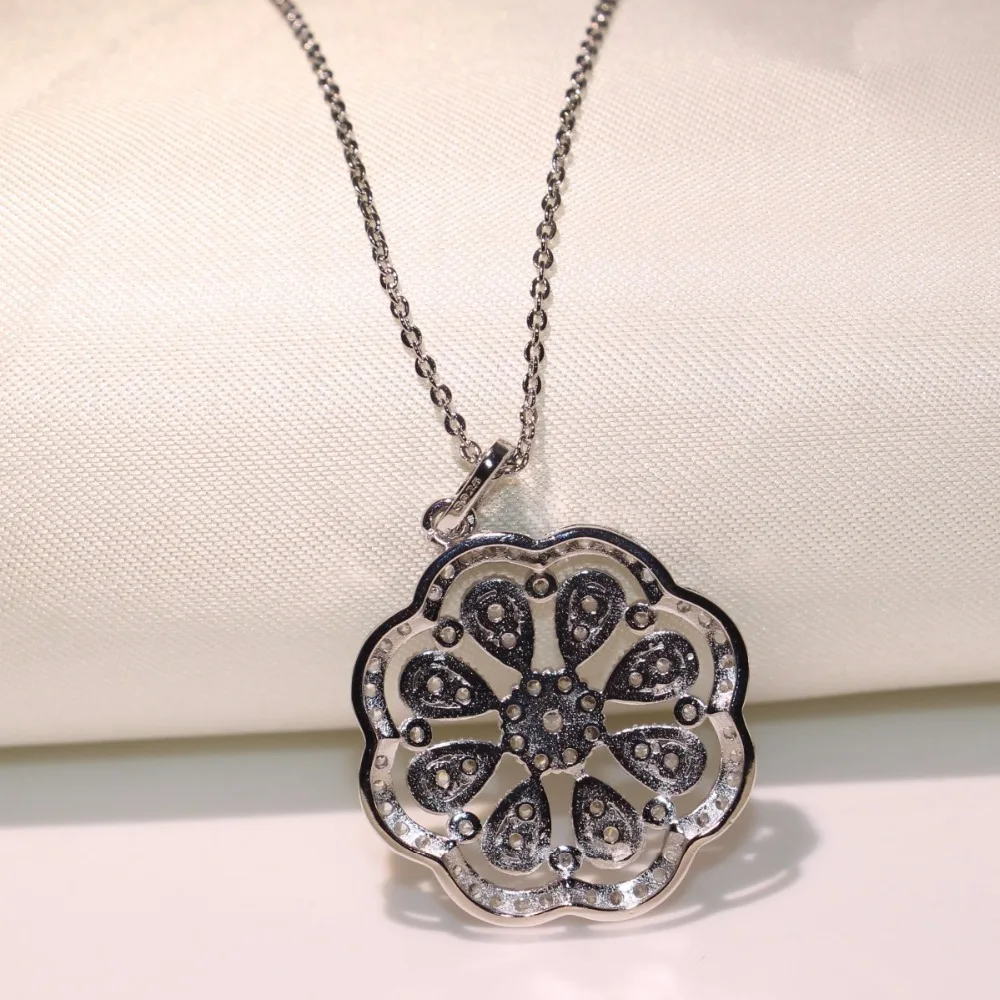 New Arrival Cool Flower Pendant  Luxury Jewelry 925 Silver Fill Full Pave AAA Cubic Zirconia Micro CZ Lucky Necklace for Women